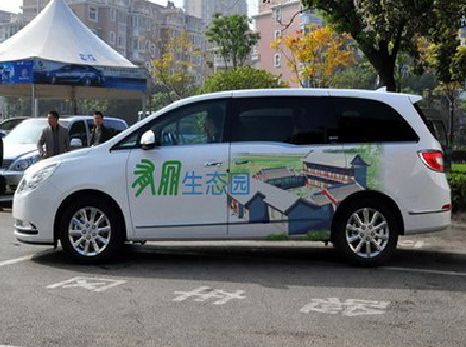 遵义户外车贴喷绘如何保持效果?